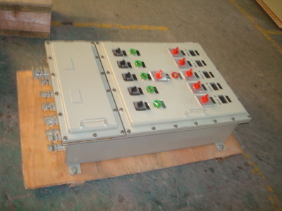 特價批發照明動力配電箱、配電柜、電氣控制柜及無功補償裝置 瑞安市恒安電氣的專業優勢